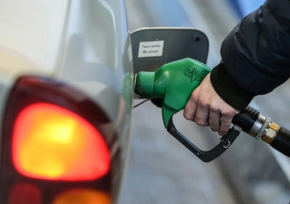 По всій Україні зростає дефіцит палива – ціни на нього вже поповзли вгору