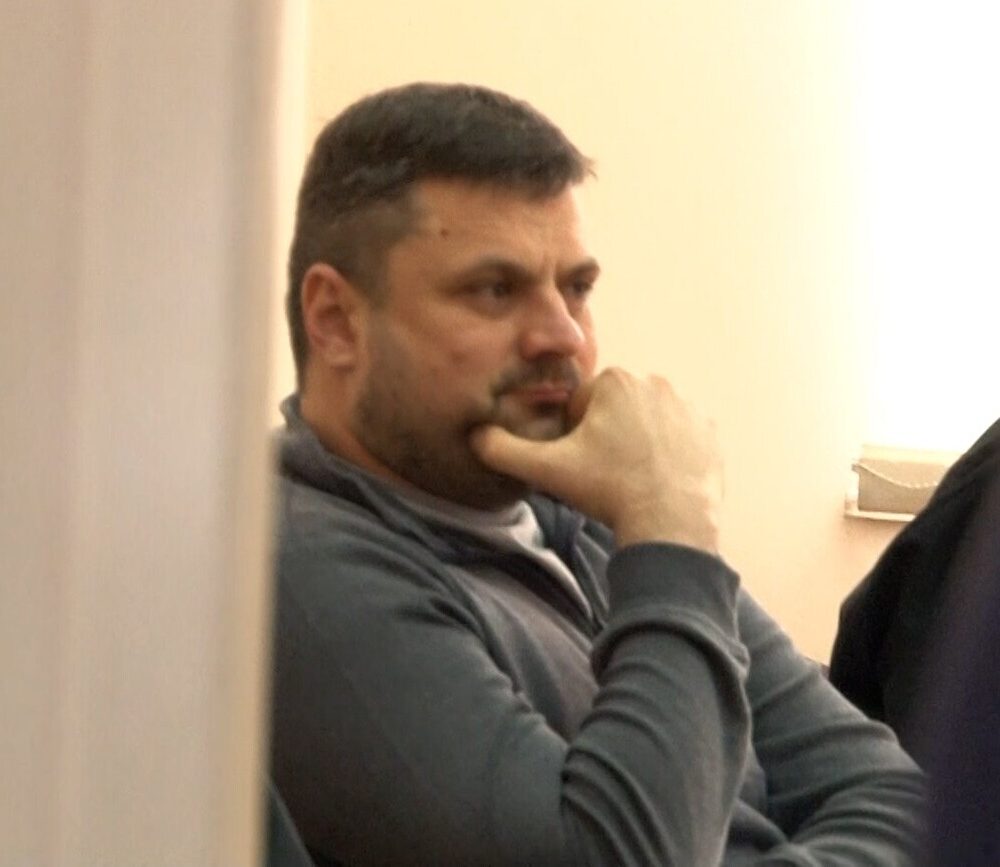 Втікач та корупція: генерала Андрія Наумова звинувачують у мільйонних хабарах